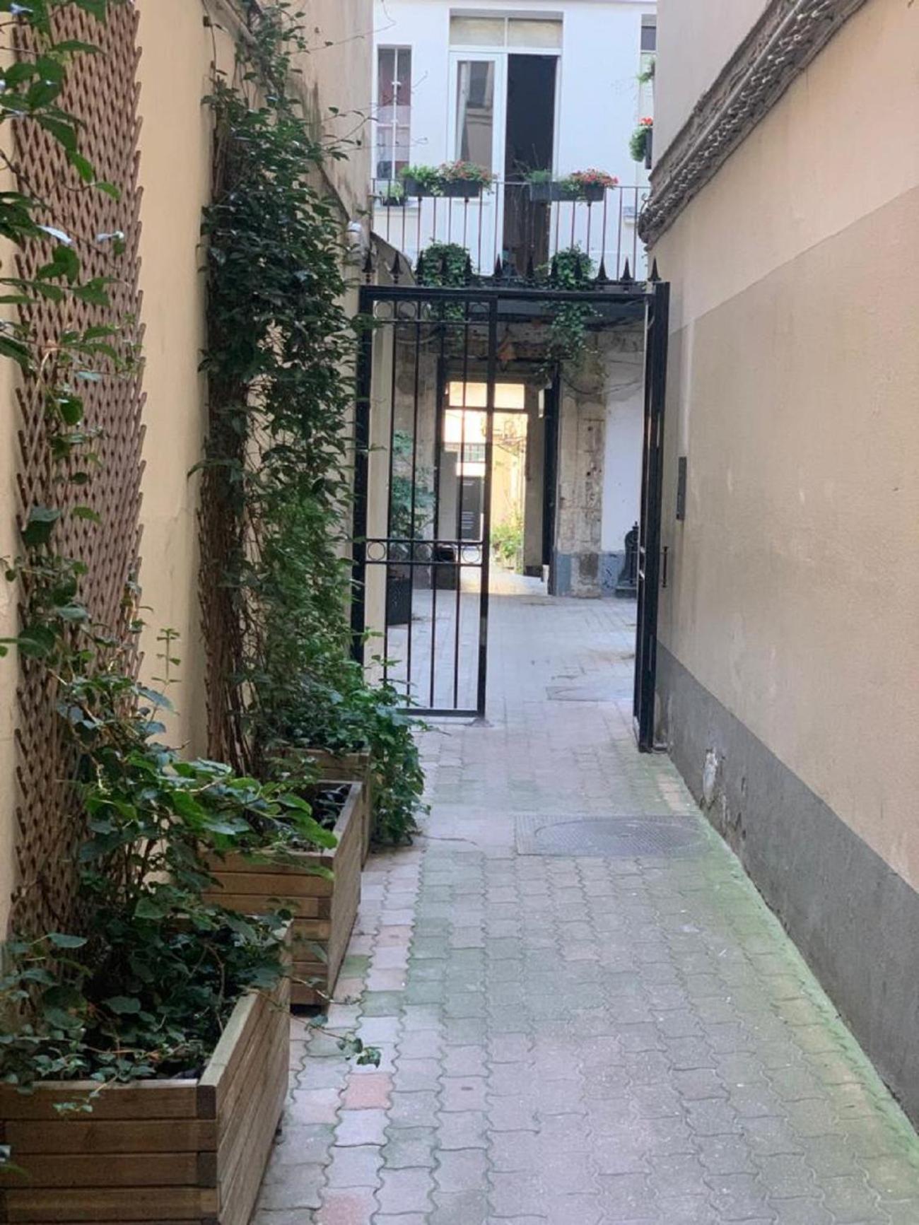 115 - Urban Vuitton Saint Denis Διαμέρισμα Παρίσι Εξωτερικό φωτογραφία